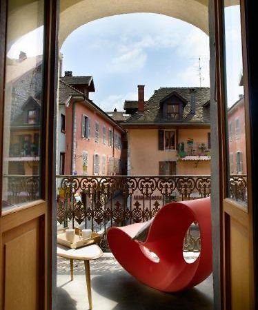 "Un Lieu Unique" Le Lodge Et Le Dolce Annecy Exterior photo